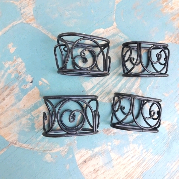 4 Napkin Rings Serveware Dining Essentials Metal - Picture 5 of 9